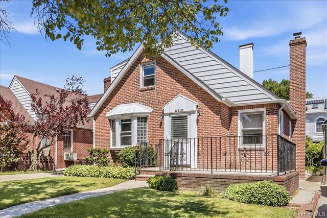 254-23 83rd Avenue, Glen Oaks, NY 11004