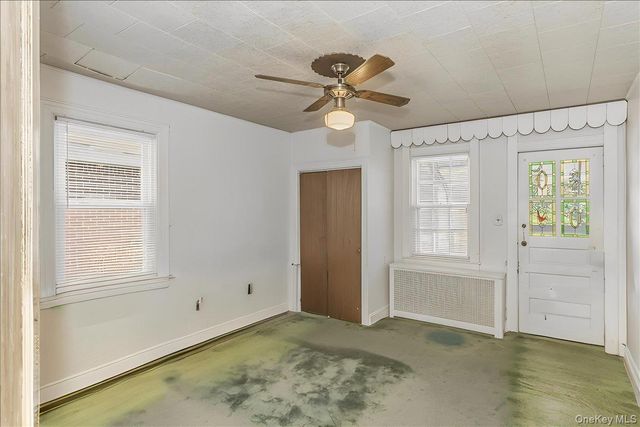 254-23 83rd Avenue, Glen Oaks, NY 11004