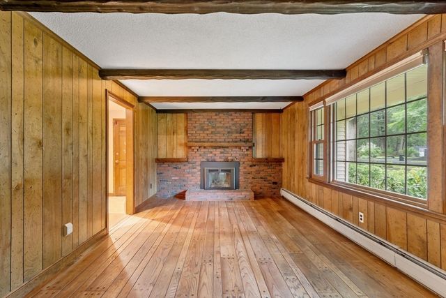 23 Banbury Dr, Westford, MA 01886