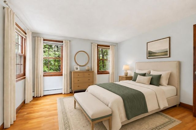 23 Banbury Dr, Westford, MA 01886