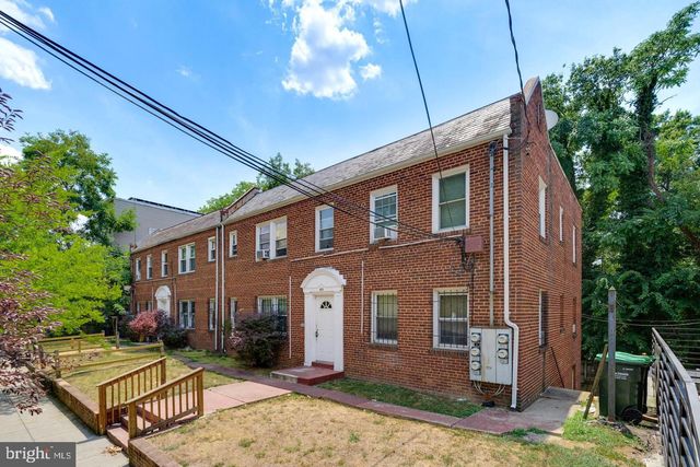 463 ORANGE ST SE, Washington, DC 20032