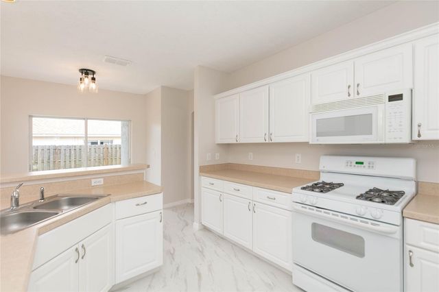 28632 SEASHELL COURT, Wesley Chapel, FL 33545