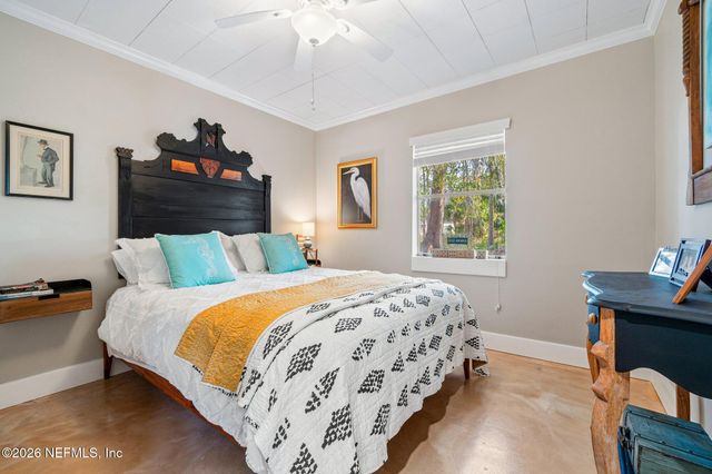 118 LUDWIG Avenue, Crescent City, FL 32112