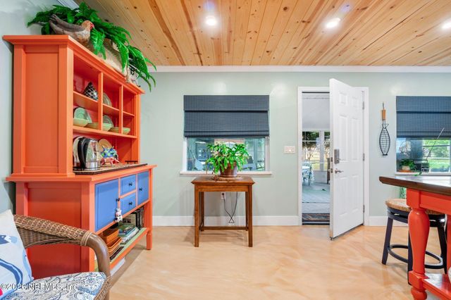 118 LUDWIG Avenue, Crescent City, FL 32112