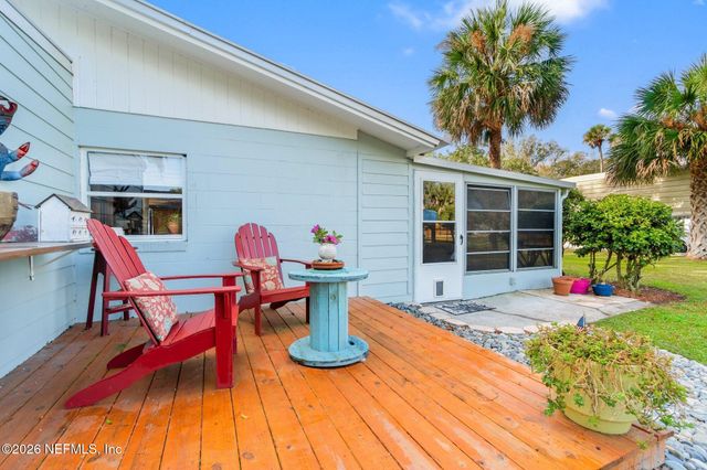 118 LUDWIG Avenue, Crescent City, FL 32112
