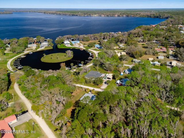 118 LUDWIG Avenue, Crescent City, FL 32112