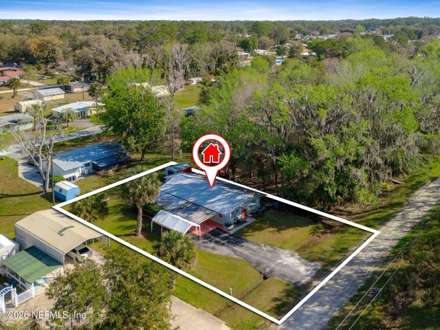 118 LUDWIG Avenue, Crescent City, FL 32112