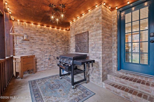 2383 Geneva Drive, Nesbit, MS 38651