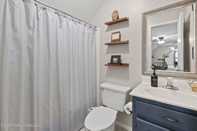 2383 Geneva Drive, Nesbit, MS 38651