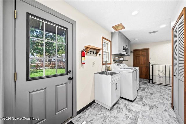 1335 S Carpenter Road, Titusville, FL 32796