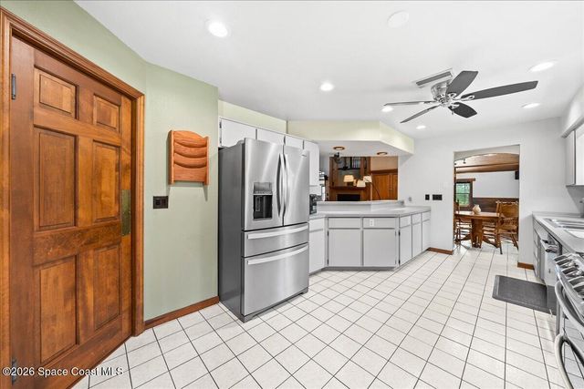 1335 S Carpenter Road, Titusville, FL 32796