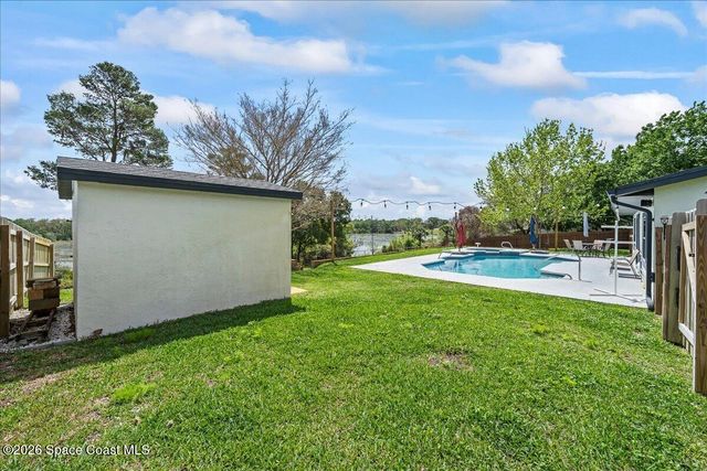 1335 S Carpenter Road, Titusville, FL 32796