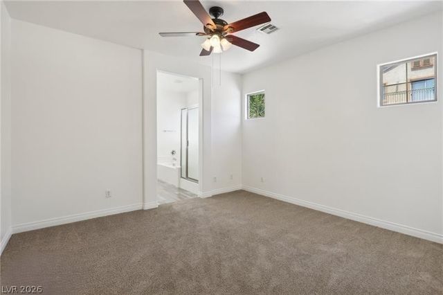 5433 Overlook Valley Street, North Las Vegas, NV 89081