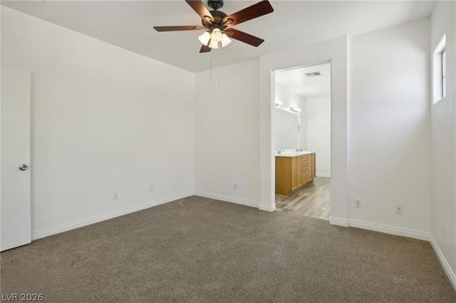 5433 Overlook Valley Street, North Las Vegas, NV 89081