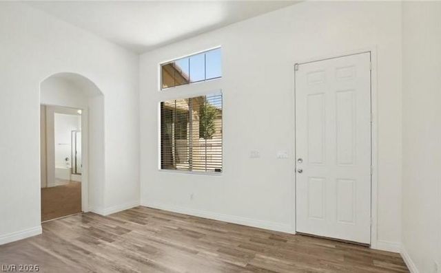 5433 Overlook Valley Street, North Las Vegas, NV 89081