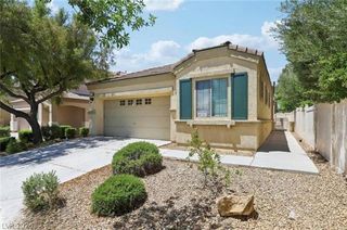 5433 Overlook Valley Street, North Las Vegas, NV 89081