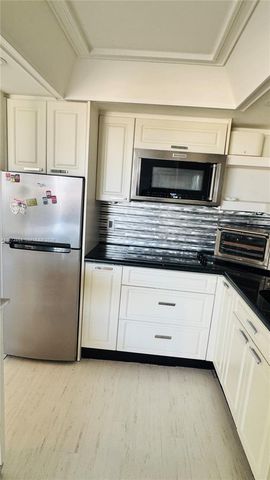 1775 Washington Ave 11F, Miami Beach, FL 33139