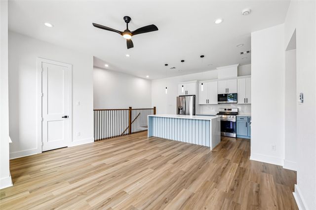 4815 Cruse Rd B, Houston, TX 77016