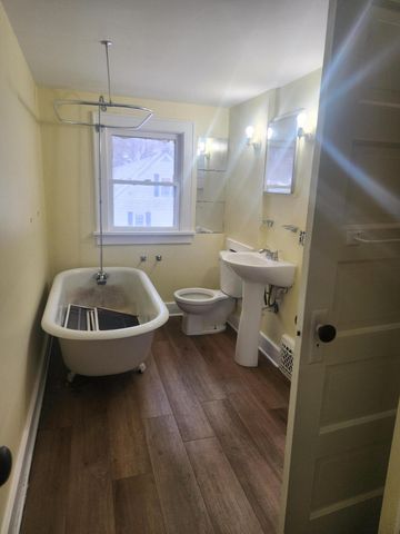 2417 Baker Street, Muskegon Heights City, MI 49444