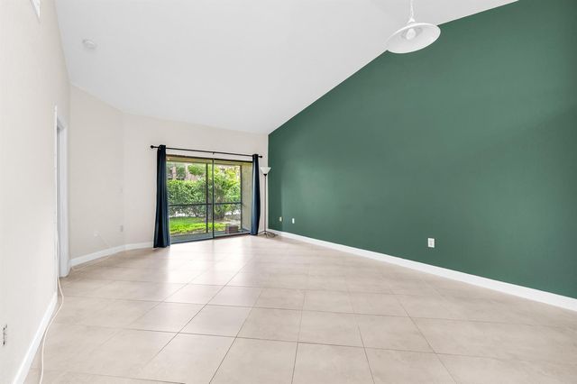 9665 NW 76th Court, Tamarac, FL 33321