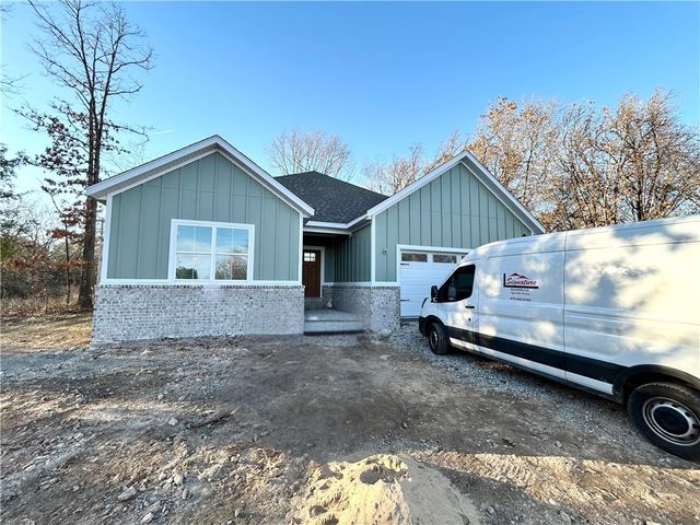 28 Stronsay Circle, Bella Vista, AR 72715