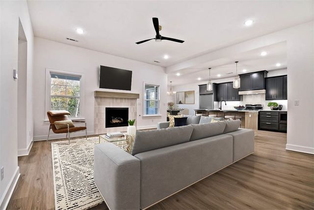 28 Stronsay Circle, Bella Vista, AR 72715