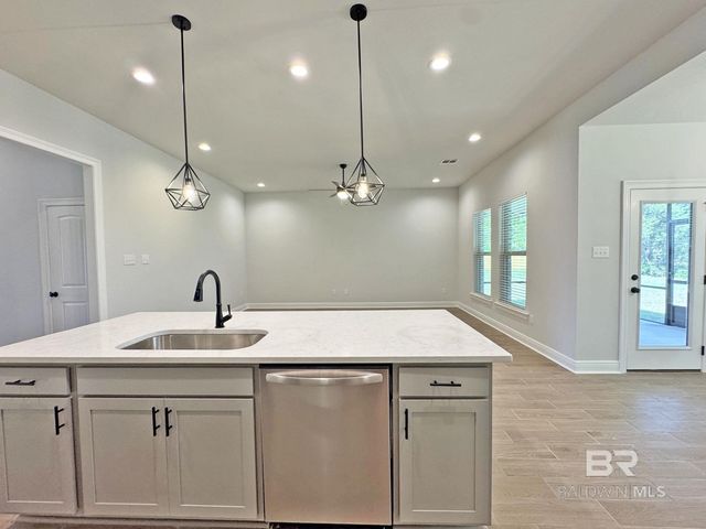 18269 Aden Drive, Robertsdale, AL 36567