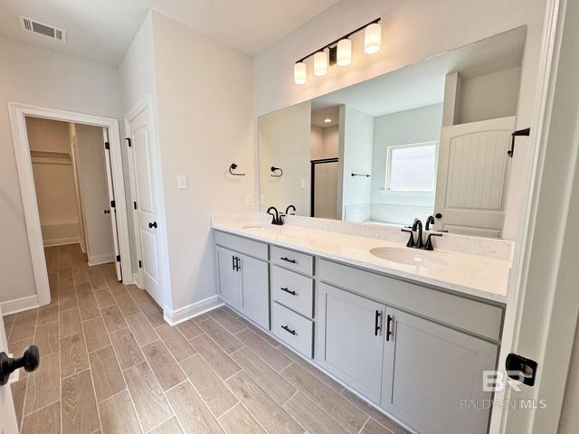 18269 Aden Drive, Robertsdale, AL 36567