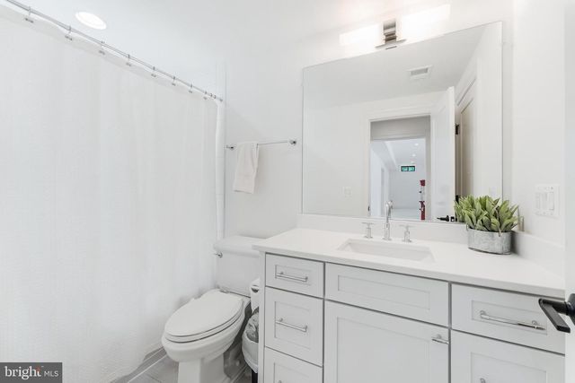 6501 36TH ST N, Arlington, VA 22213