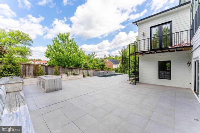 6501 36TH ST N, Arlington, VA 22213