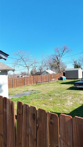 2522 Lincoln Avenue, Fort Worth, TX 76164