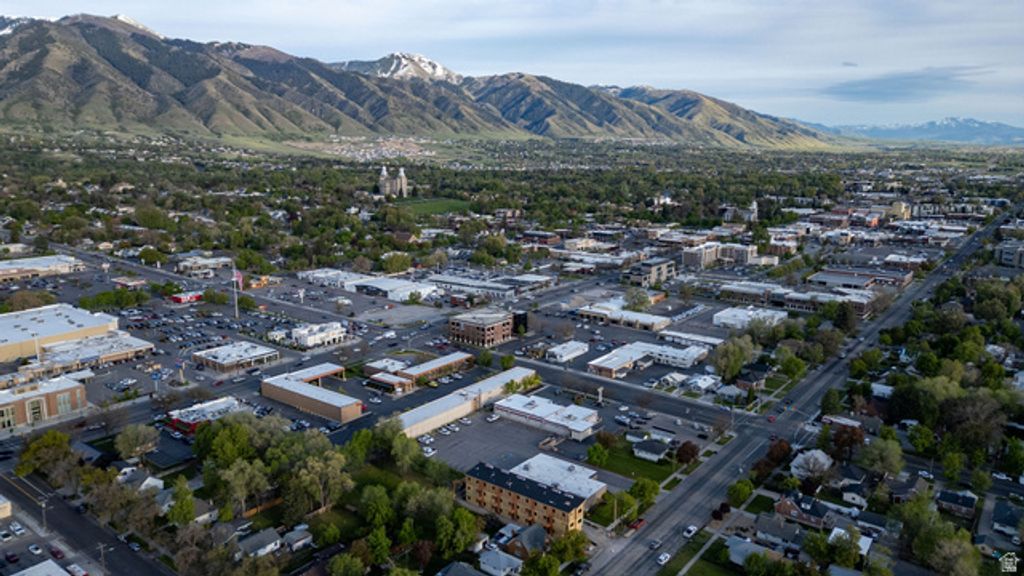 Image 29 of property listing at 452 N 100 W #103, Logan, UT 84321