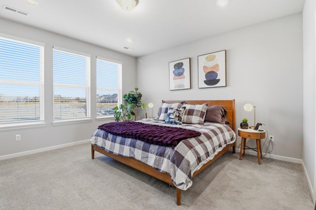 4557 Schilling Way, Woodbury, MN 55129