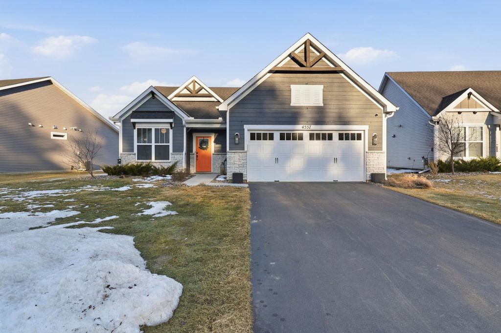 4557 Schilling Way, Woodbury, MN 55129