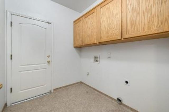 10282 N Whitney Avenue, Fresno, CA 93730