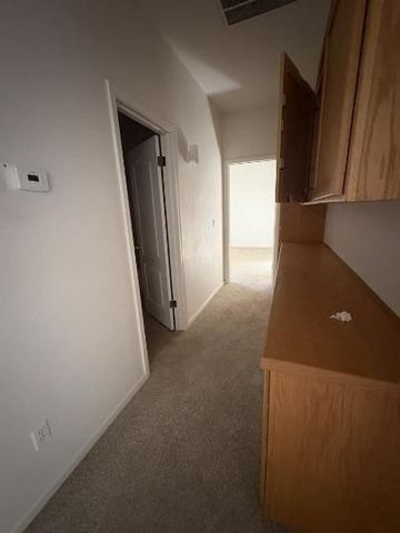 10282 N Whitney Avenue, Fresno, CA 93730