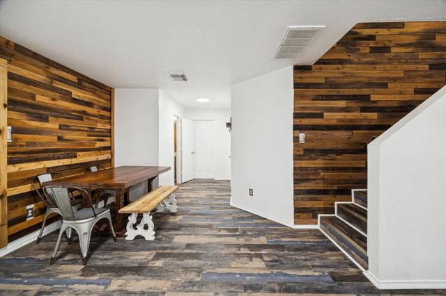 8435 Broadleaf Avenue, Baytown, TX 77521