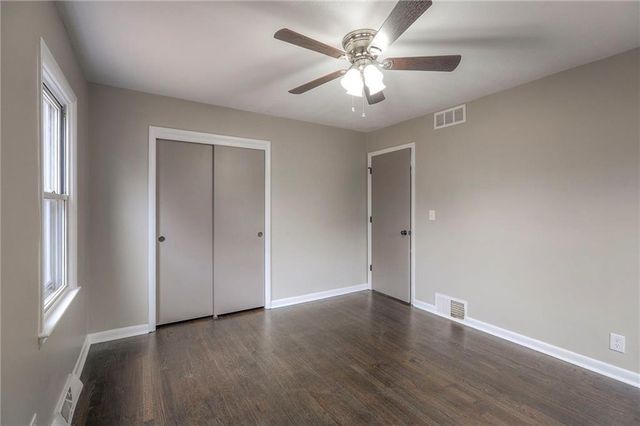 8819 E 80th Terrace, Raytown, MO 64138