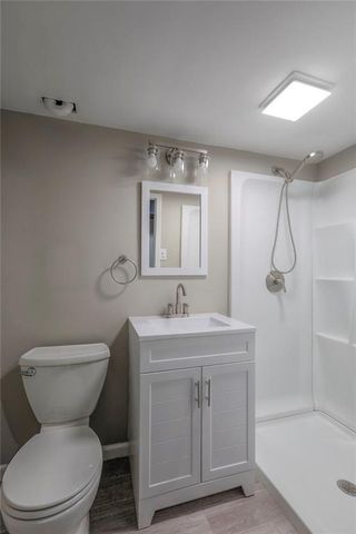 8819 E 80th Terrace, Raytown, MO 64138