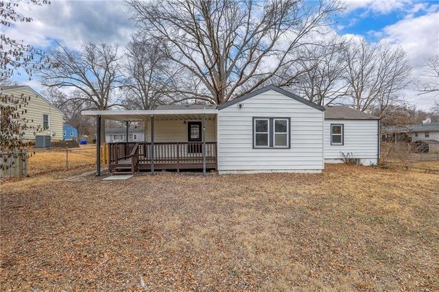 8819 E 80th Terrace, Raytown, MO 64138