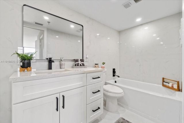 7129 Promenade Dr 801, Boca Raton, FL 33433