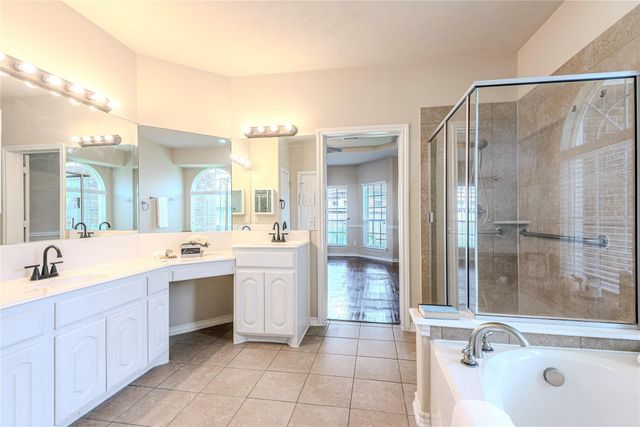 602 River Delta Lane, Rosenberg, TX 77469