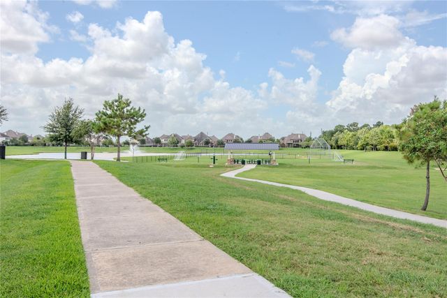 602 River Delta Lane, Rosenberg, TX 77469