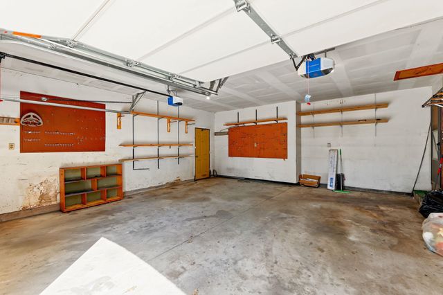 18800 W 29th Street N, Colwich, KS 67030