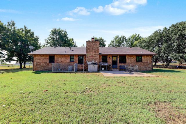 18800 W 29th Street N, Colwich, KS 67030