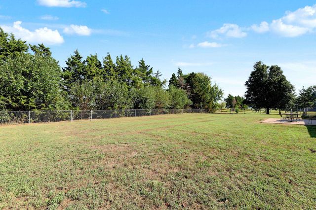 18800 W 29th Street N, Colwich, KS 67030