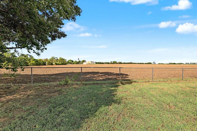 18800 W 29th Street N, Colwich, KS 67030