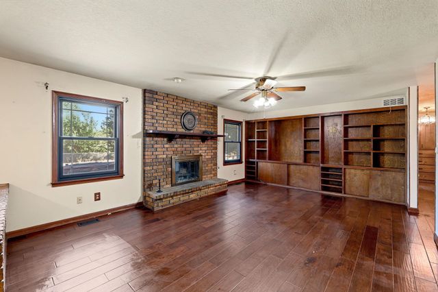 18800 W 29th Street N, Colwich, KS 67030