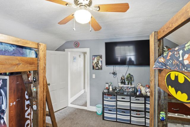 331 W 2nd Street, Auburn, IN 46706