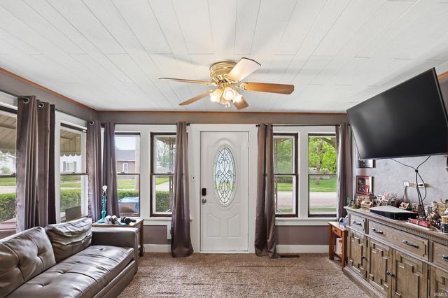 331 W 2nd Street, Auburn, IN 46706